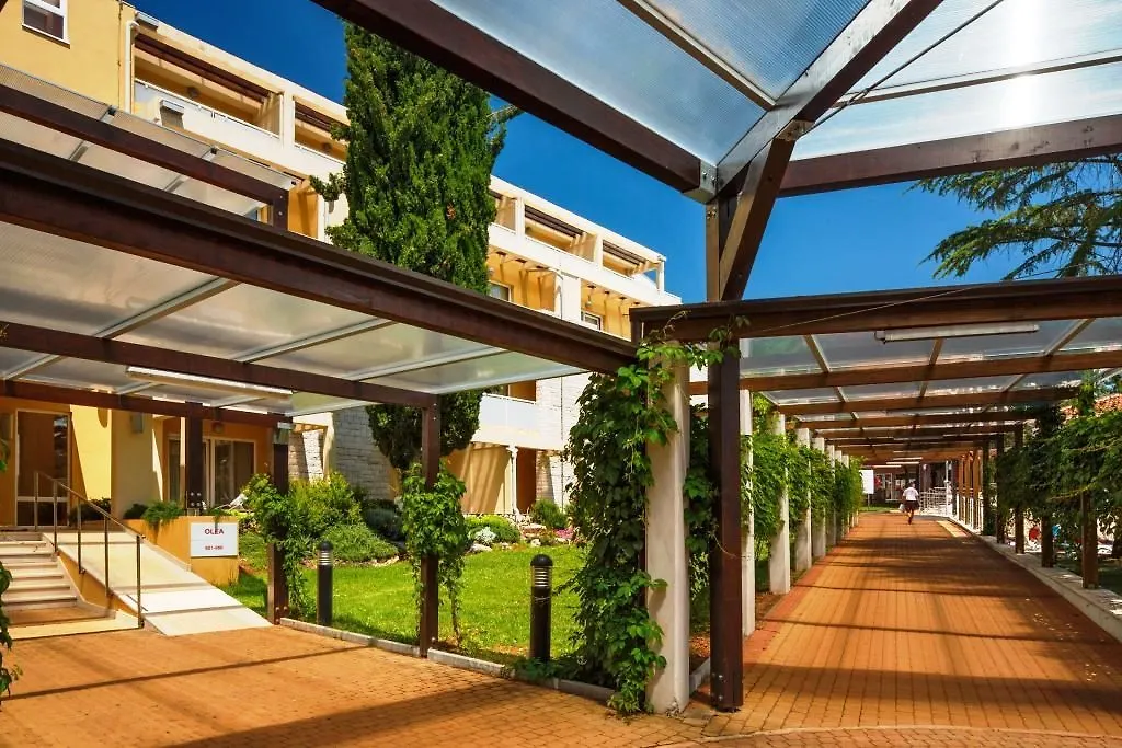 Hotel Garden Istra Plava Laguna Umago 4*,