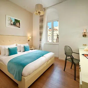 Guest house Olea Luxury ***