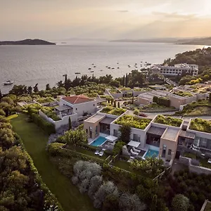 Eagles - Small Luxury Of The World 5* Уранополис